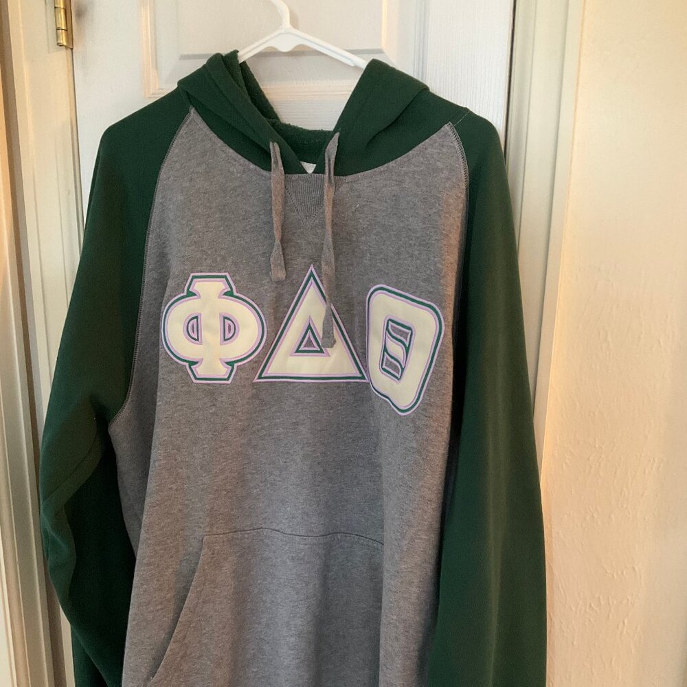 Phi Delta Theta PDT ΦΔΘ Fraternity Letters / Mens Sweatshirt / Grey/Green